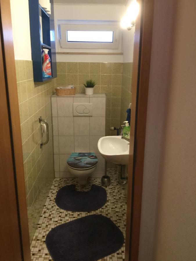 Ferienwohnung Schwarz Sersheim Exteriör bild