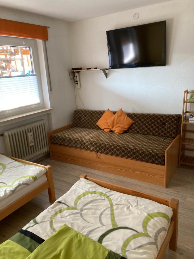 Ferienwohnung Schwarz Sersheim Exteriör bild